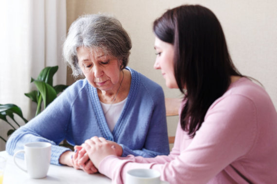 help-dementia-patients-avail-in-home-care-services